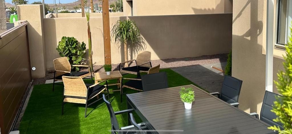 Golf Tenerife South XX Wheel Accessible Shower XX Free Wifi XX Private Pool 30 Degrees XX Two Terraces 30M2X60M2 Xxfree Parking XX Mountain View XX Flatscreen 65 Inch XX San Miguel de Abona Exteriör bild