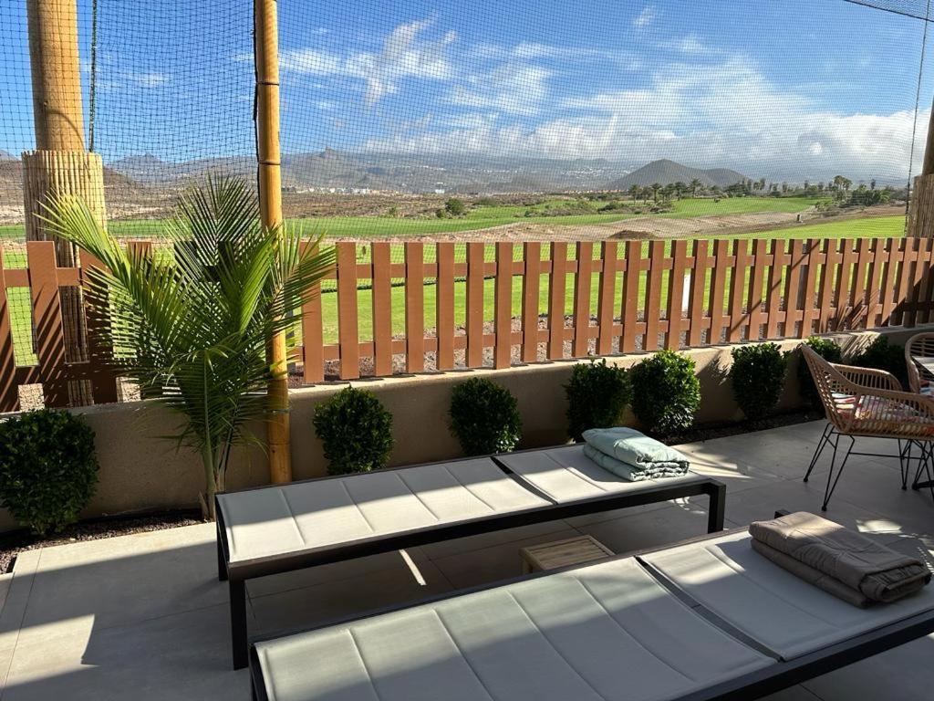 Golf Tenerife South XX Wheel Accessible Shower XX Free Wifi XX Private Pool 30 Degrees XX Two Terraces 30M2X60M2 Xxfree Parking XX Mountain View XX Flatscreen 65 Inch XX San Miguel de Abona Exteriör bild
